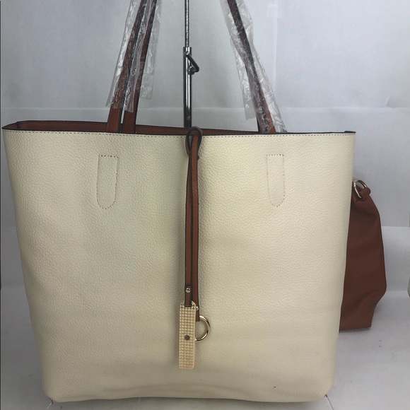 Front Pocket Winged Tote Shoulder - Picture 3 of 3